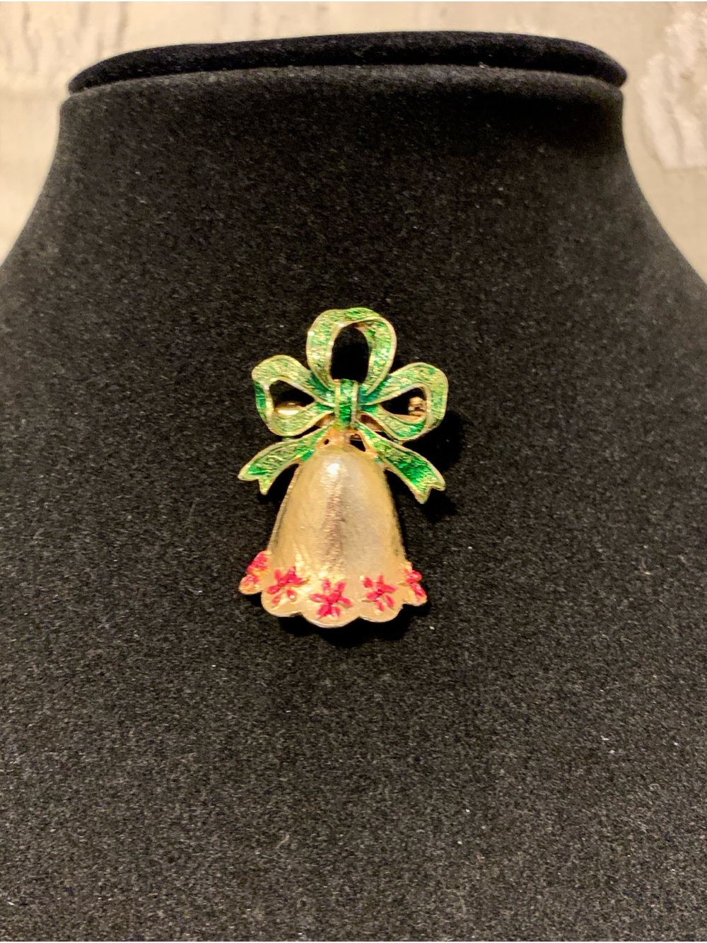 Coro Gold Bell Brooch with Green Bow and Pink Floral Trim